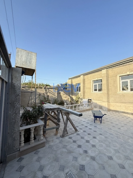 Satış 4 otaqlı Həyət evi  250m², Bakı
