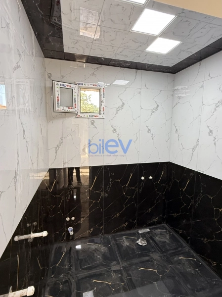 Satış 4 otaqlı Həyət evi  250m², Bakı