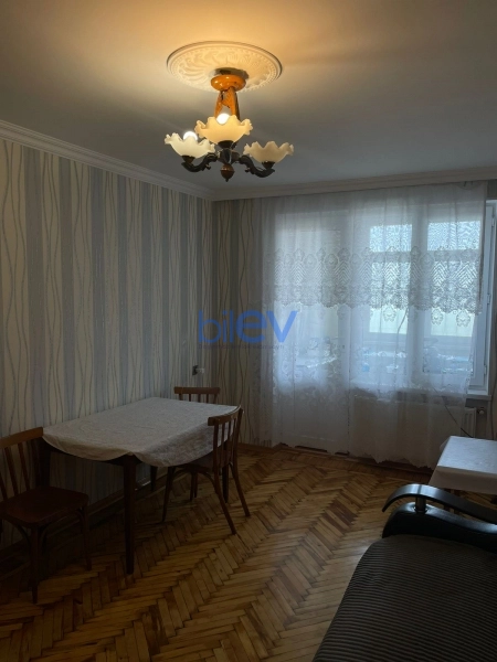 Aylıq Kirayə 2 otaqlı Köhnə Tikili bina evi  45m², Sumqayıt