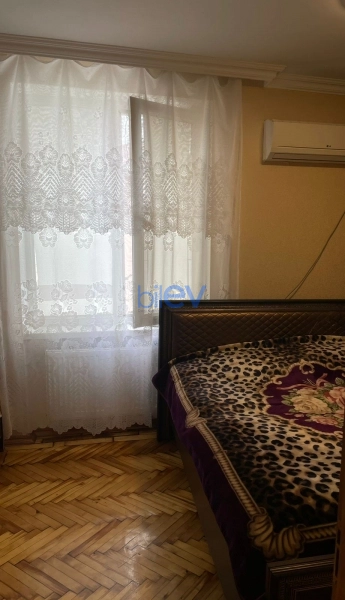 Aylıq Kirayə 2 otaqlı Köhnə Tikili bina evi  45m², Sumqayıt
