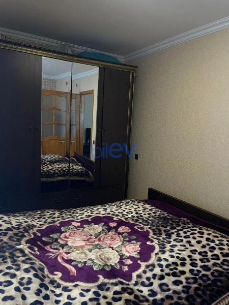 Aylıq Kirayə 2 otaqlı Köhnə Tikili bina evi  45m², Sumqayıt