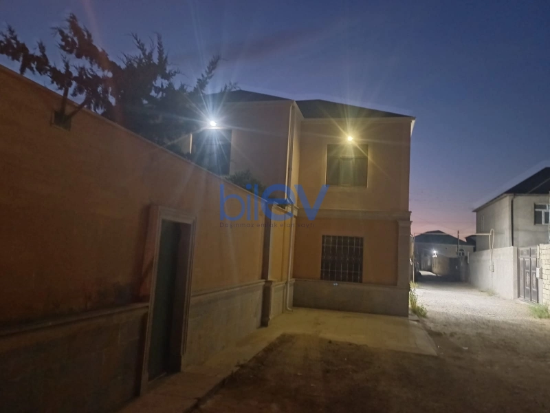 Satış 5 otaqlı Həyət evi  128m², Bakı