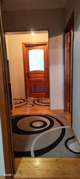 Satış 3 otaqlı Köhnə Tikili bina evi  70m², Bakı