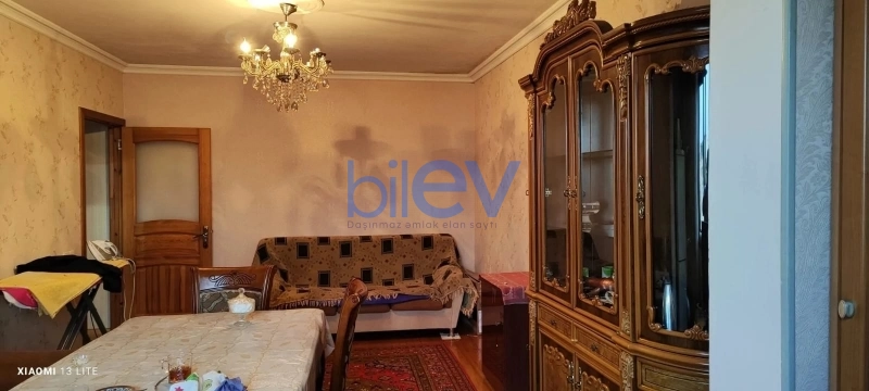 Satış 3 otaqlı Köhnə Tikili bina evi  70m², Bakı