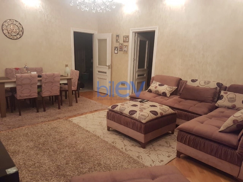Satış 3 otaqlı Yeni Tikili bina evi  90m², Bakı
