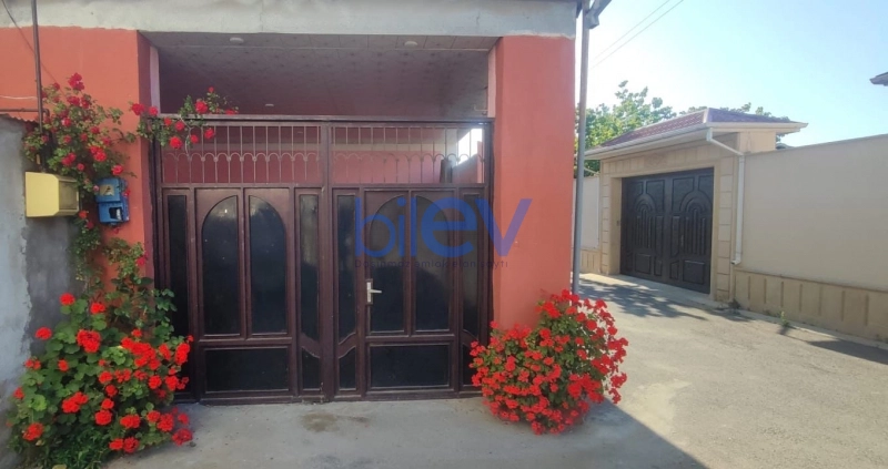 Satış 5 otaqlı Həyət evi  200m², Bakı