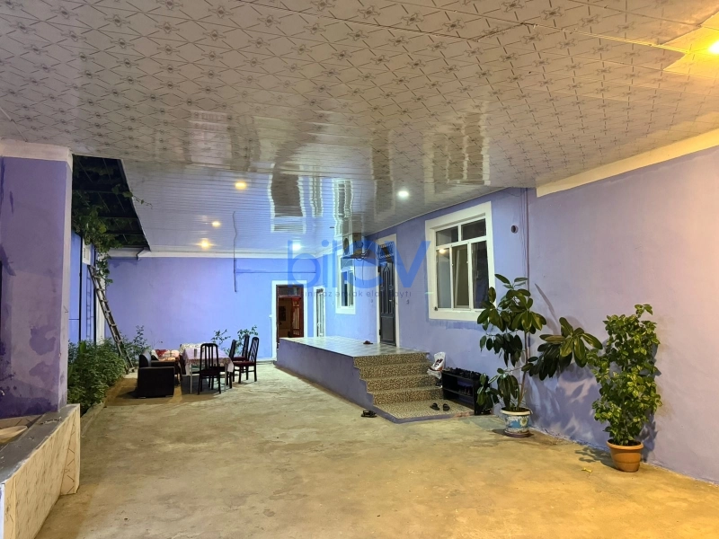 Satış 5 otaqlı Həyət evi  200m², Bakı