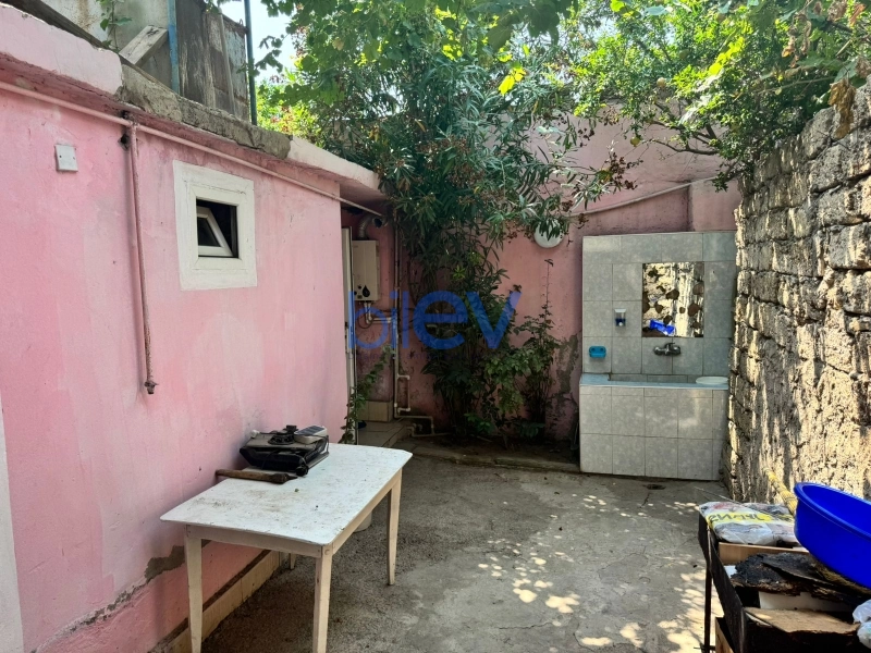 Satış 5 otaqlı Həyət evi  200m², Bakı