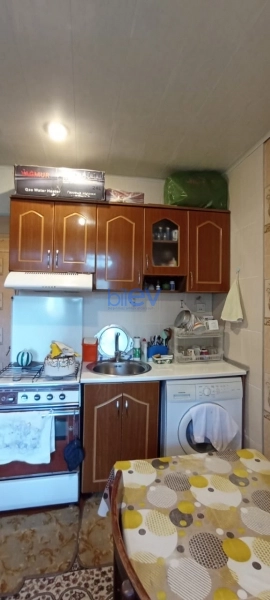 Satış 3 otaqlı Köhnə Tikili bina evi  75m², Bakı