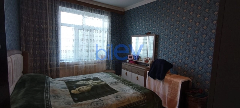 Satış 3 otaqlı Köhnə Tikili bina evi  75m², Bakı