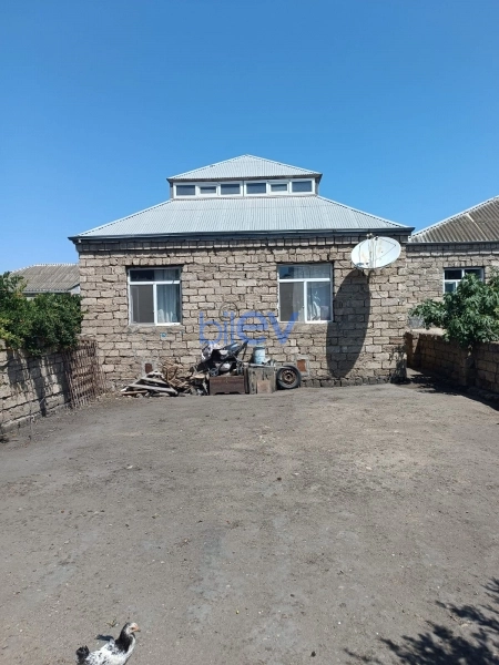 Satış 4 otaqlı Həyət evi  100m², Bakı