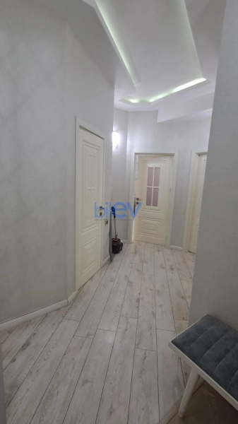İpoteka 2 otaqlı Yeni Tikili bina evi  66m², Bakı