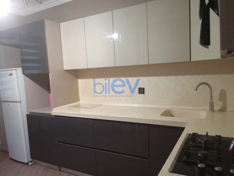 Aylıq Kirayə 2 otaqlı Köhnə Tikili bina evi  55m², Bakı