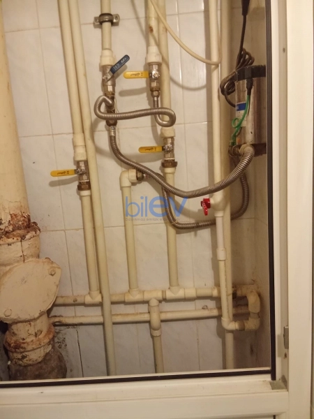 Aylıq Kirayə 2 otaqlı Köhnə Tikili bina evi  55m², Bakı