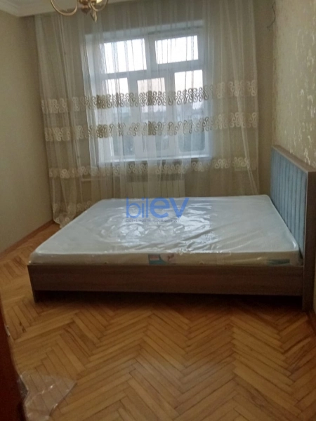 Aylıq Kirayə 2 otaqlı Köhnə Tikili bina evi  55m², Bakı