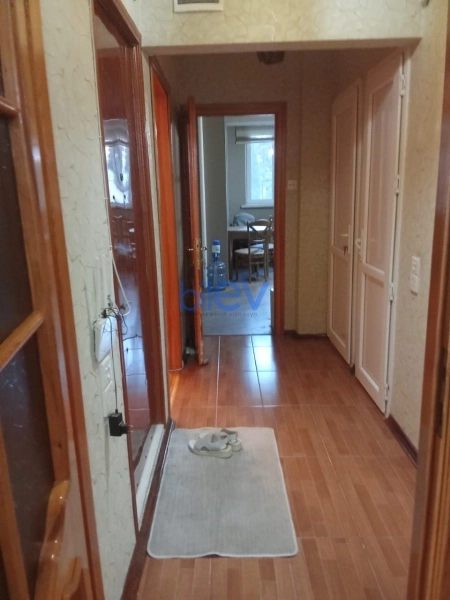 Aylıq Kirayə 2 otaqlı Köhnə Tikili bina evi  55m², Bakı