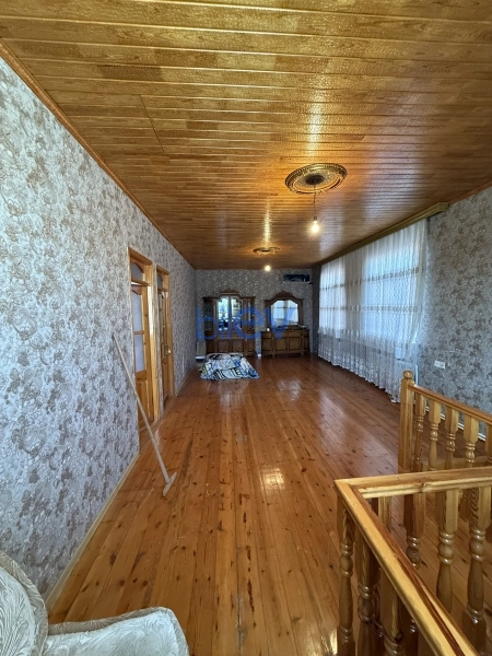 Satış 4 otaqlı Həyət evi  200m², Bakı