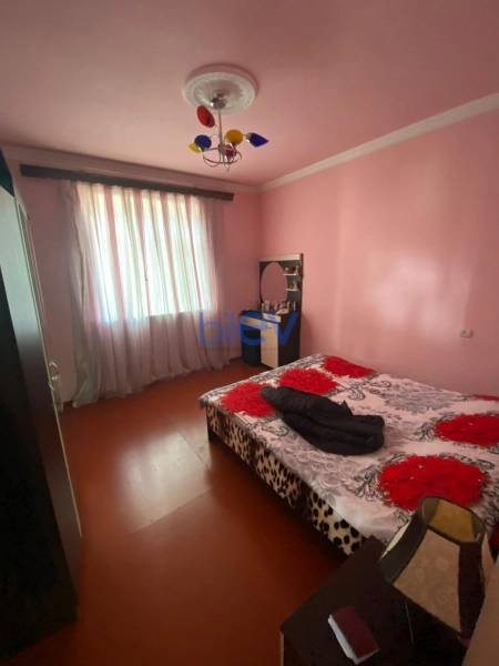 Satış 8 otaqlı Həyət evi  300m², Bakı