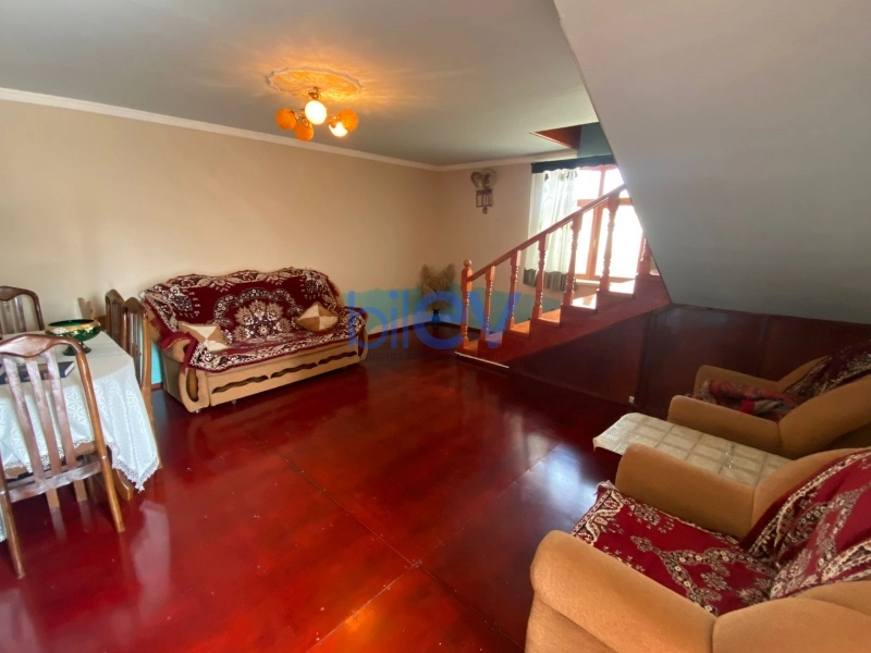 Satış 8 otaqlı Həyət evi  300m², Bakı