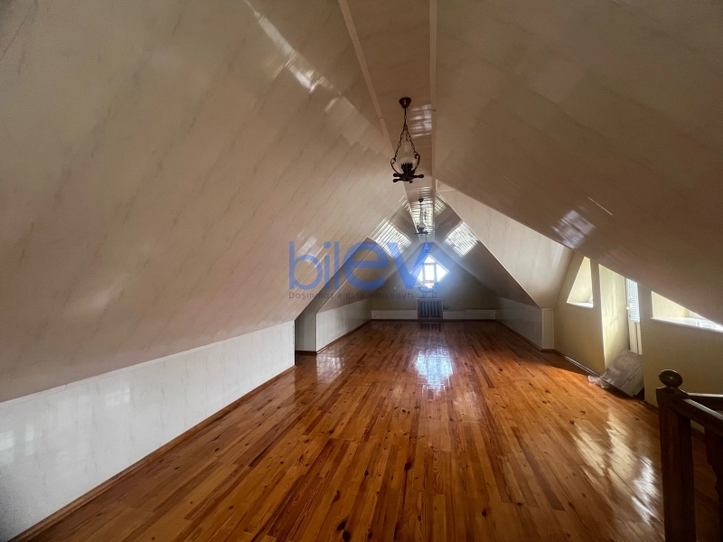 Satış 8 otaqlı Villa  280m², Bakı