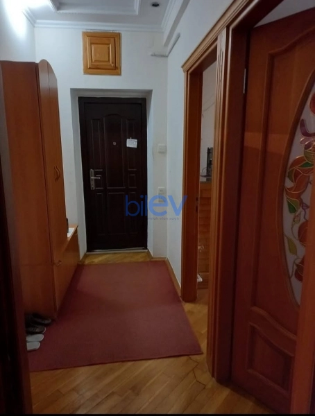 Aylıq Kirayə 3 otaqlı Yeni Tikili bina evi  96m², Bakı