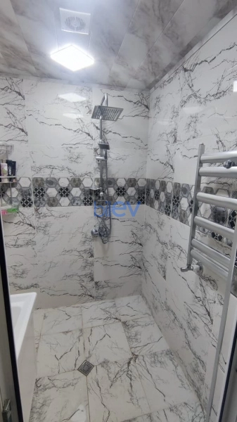 Satış 2 otaqlı Yeni Tikili bina evi  60m², Bakı