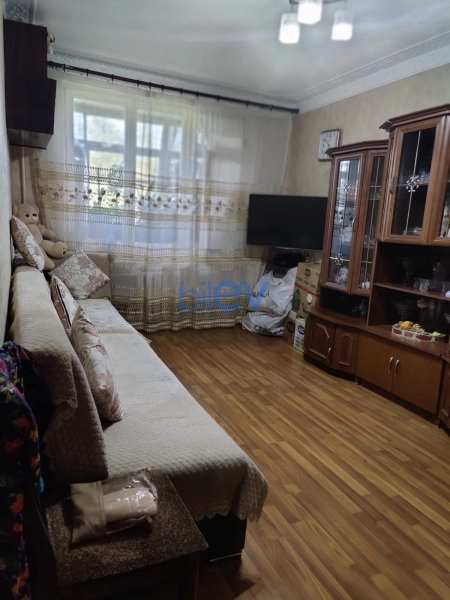 Satış 3 otaqlı Köhnə Tikili bina evi  81m², Bakı