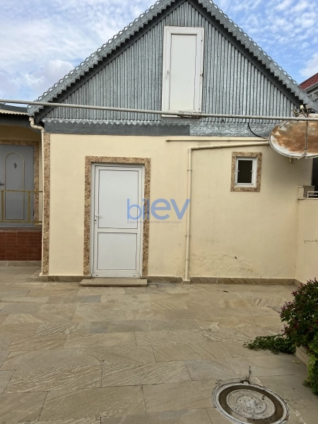 Satış 4 otaqlı Bağ evi  120m², Bakı