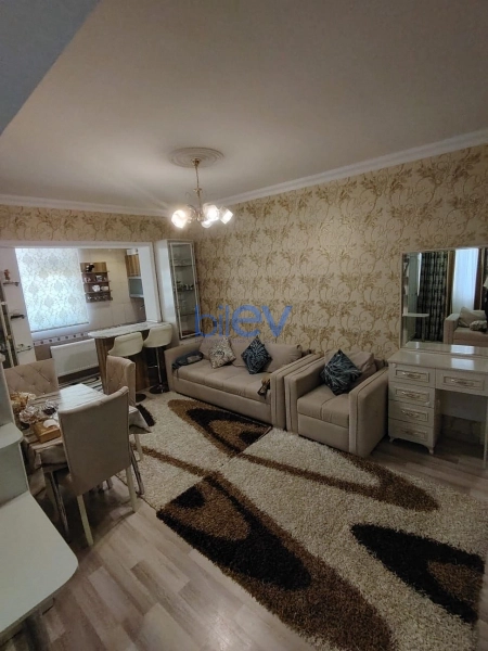 Satış 2 otaqlı Köhnə Tikili bina evi  45m², Bakı