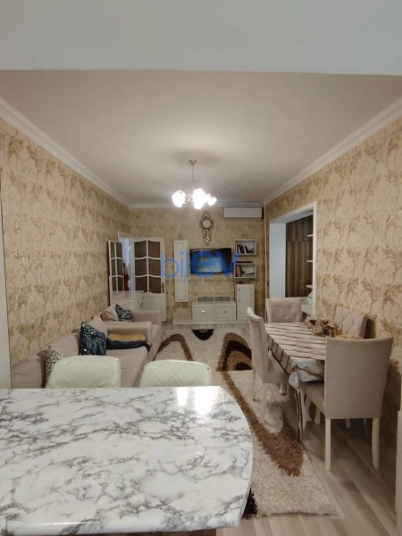Satış 2 otaqlı Köhnə Tikili bina evi  45m², Bakı