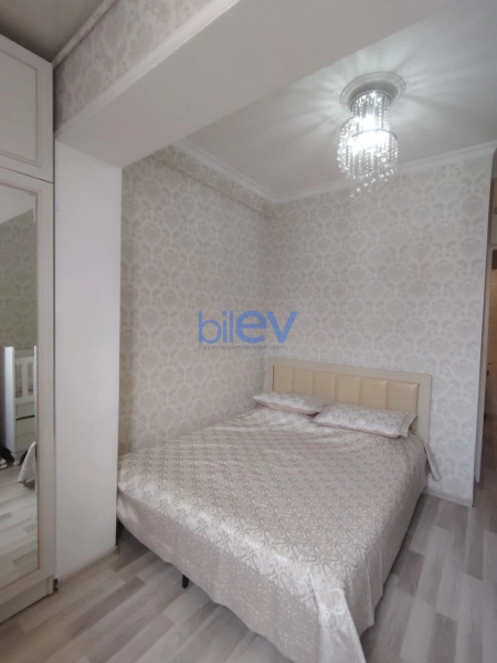 Satış 2 otaqlı Köhnə Tikili bina evi  45m², Bakı