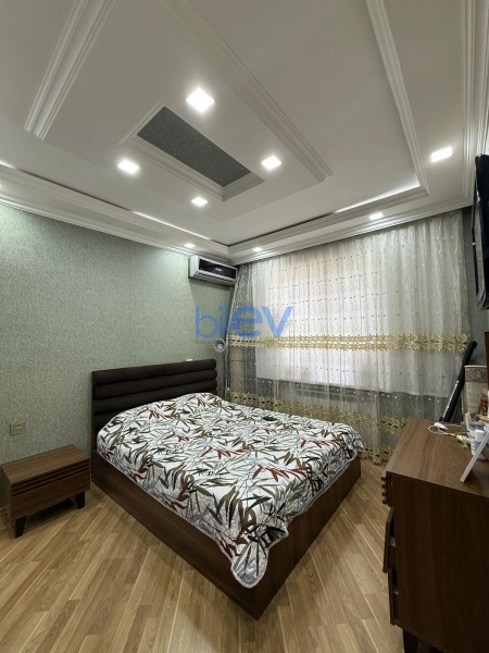 Satış 3 otaqlı Köhnə Tikili bina evi  70m², Bakı