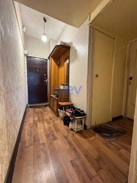 Satış 2 otaqlı Köhnə Tikili bina evi  45m², Bakı