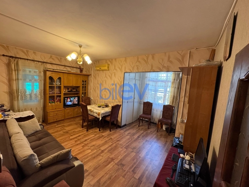 Satış 2 otaqlı Köhnə Tikili bina evi  45m², Bakı