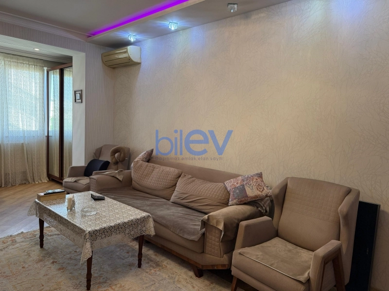 Satış 2 otaqlı Köhnə Tikili bina evi  64m², Bakı