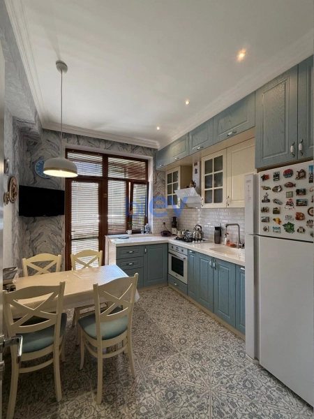Satış 2 otaqlı Yeni Tikili bina evi  76m², Bakı