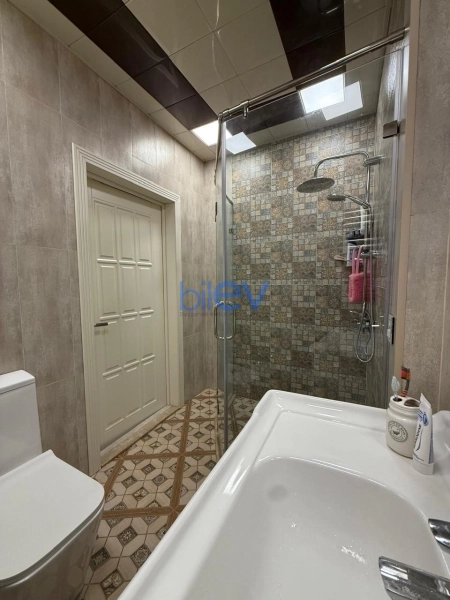 Satış 2 otaqlı Yeni Tikili bina evi  76m², Bakı