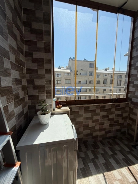 Satış 2 otaqlı Yeni Tikili bina evi  76m², Bakı