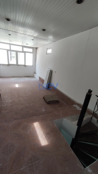 Aylıq Kirayə 2 otaqlı Obyekt  70m², Bakı