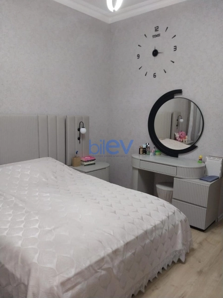 Aylıq Kirayə 3 otaqlı Yeni Tikili bina evi  110m², Sumqayıt