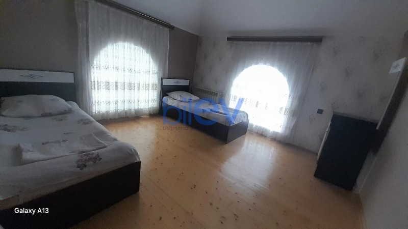 Satış 5 otaqlı Villa  250m², Qəbələ