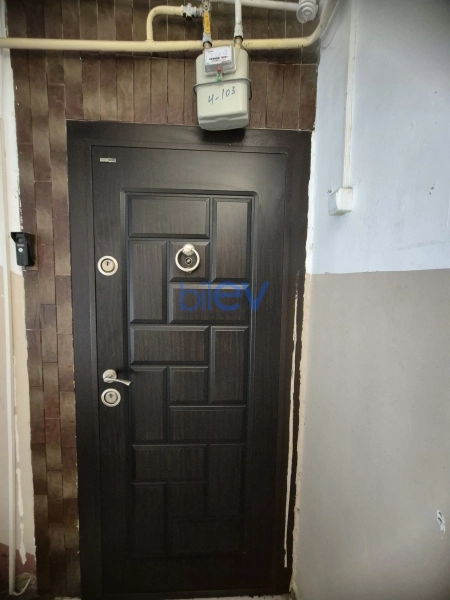 Satış 3 otaqlı Köhnə Tikili bina evi  80m², Bakı