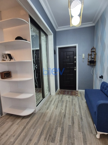 Satış 3 otaqlı Köhnə Tikili bina evi  80m², Bakı