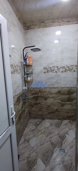 Satış 5 otaqlı Həyət evi  240m², Bakı