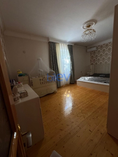 Satış 4 otaqlı Həyət evi  168m², Bakı