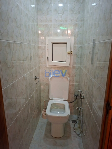 Satış 5 otaqlı Köhnə Tikili bina evi  90m², Bakı