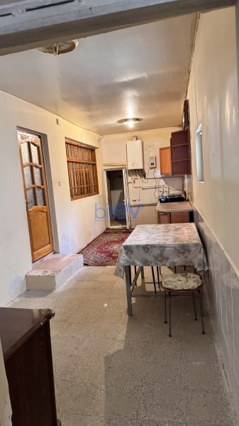 Satış 8 otaqlı Həyət evi  2m², Bakı