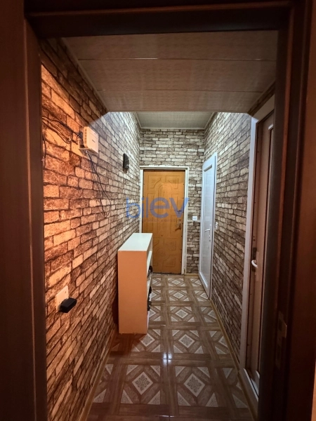 Satış 3 otaqlı Köhnə Tikili bina evi  50m², Bakı