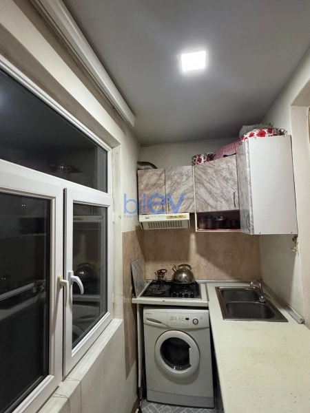 Satış 3 otaqlı Köhnə Tikili bina evi  50m², Bakı