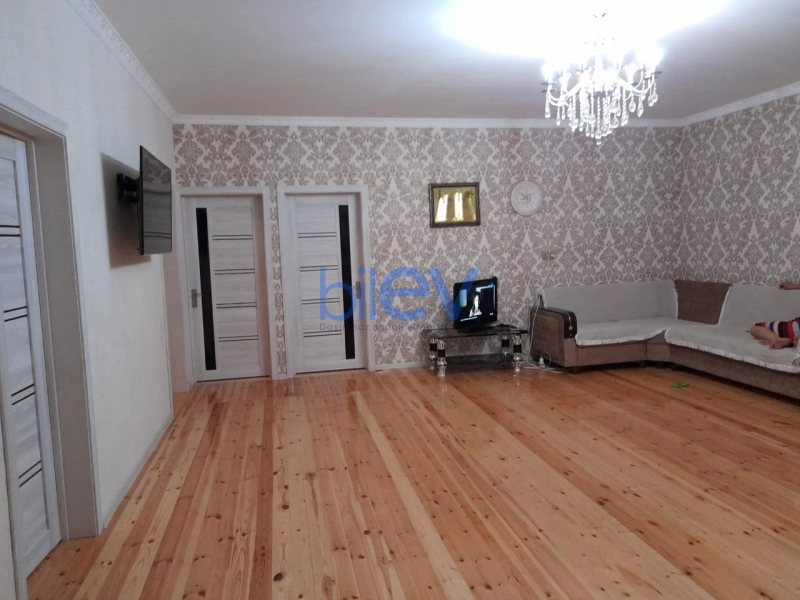 Satış 4 otaqlı Həyət evi  350m², Bakı
